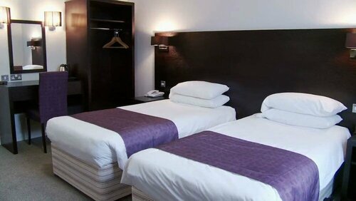Гостиница The Abbey Lodge Hotel в Брэдфорде