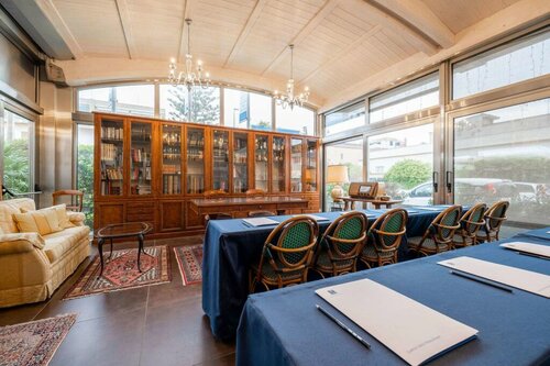 Гостиница Rome Airport Hotel Fiumicino в Фьюмичино