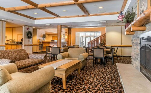 Гостиница Rodeway Inn and Suites Tomahawk в Томахоке