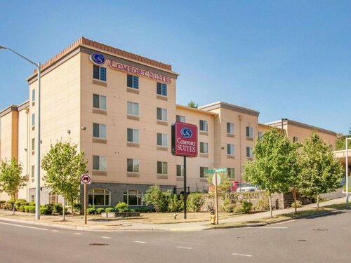 Гостиница Comfort Suites Eugene в Юджине