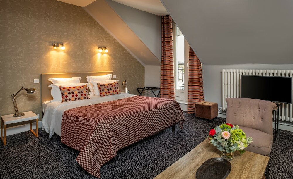 Фото Nouvel Hôtel