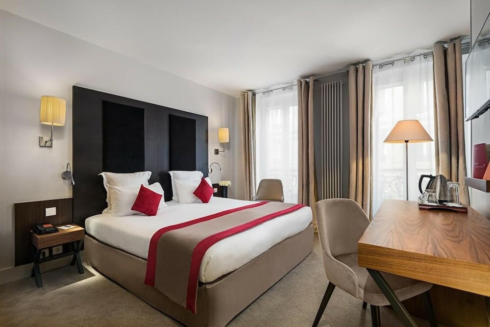 Фото отеля 2