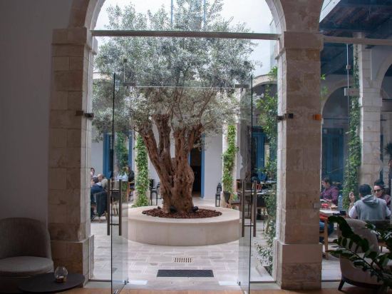 Фото S Paul Hotel