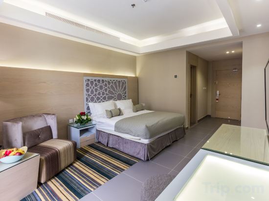 Фото Ewaa Express Hotel - Al hamra