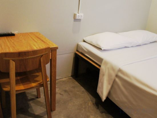 Фото Narawad Boutique Hotel