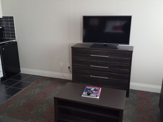 Фото Liberty Suites Hotel