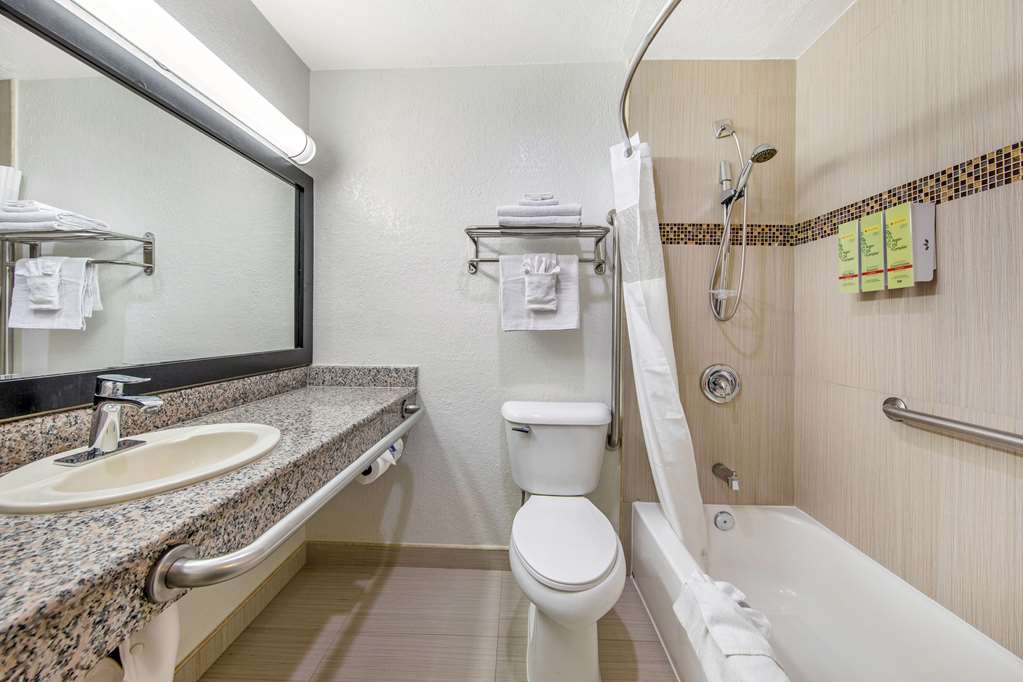 Фото Best Western Americana Inn