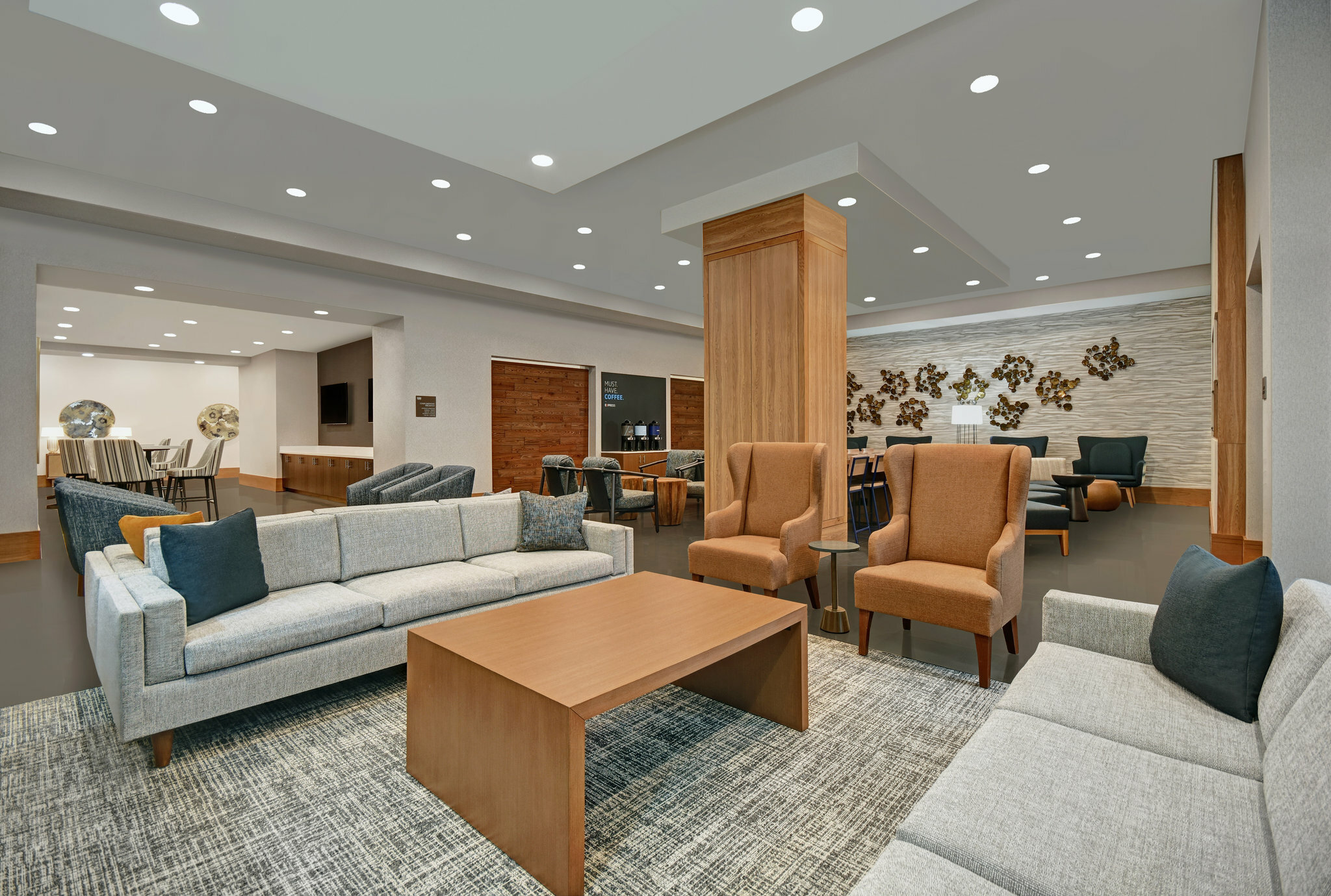 Фото Holiday Inn Express Houston - Galleria Area, an Ihg Hotel