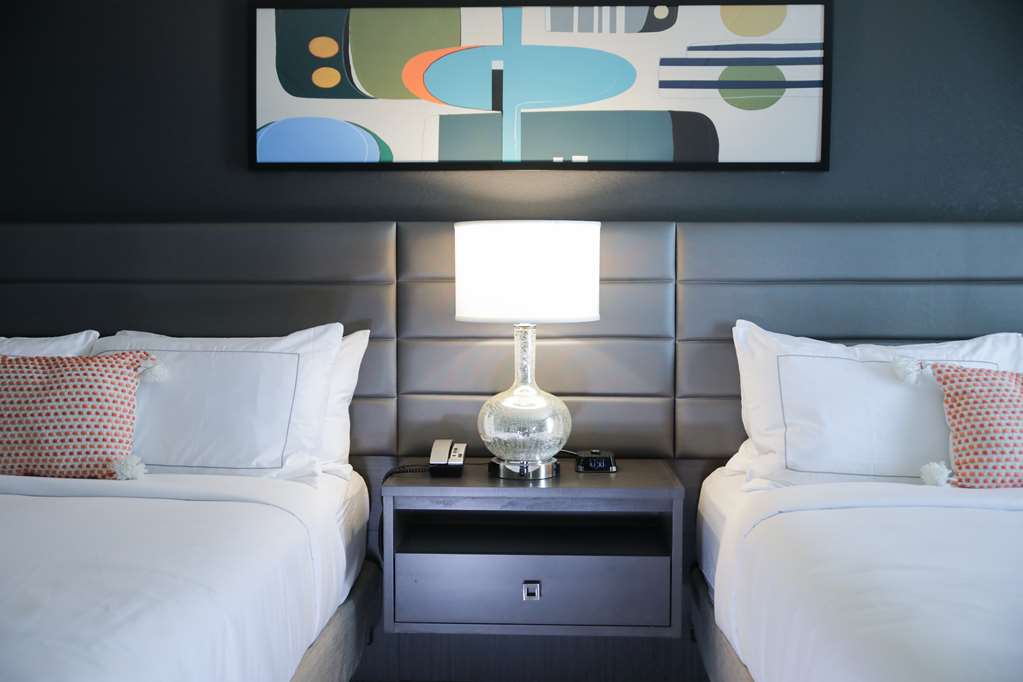Фото The Rewind West Des Moines, Tapestry Collection by Hilton
