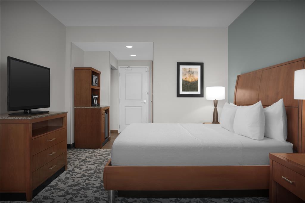 Фото Hilton Garden Inn Oklahoma City Bricktown