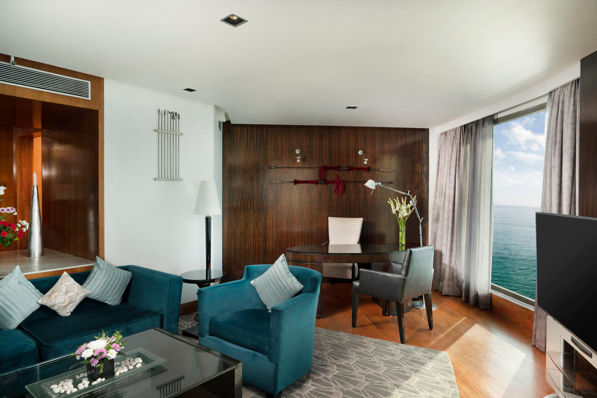 Фото InterContinental Marine Drive Mumbai, an Ihg Hotel