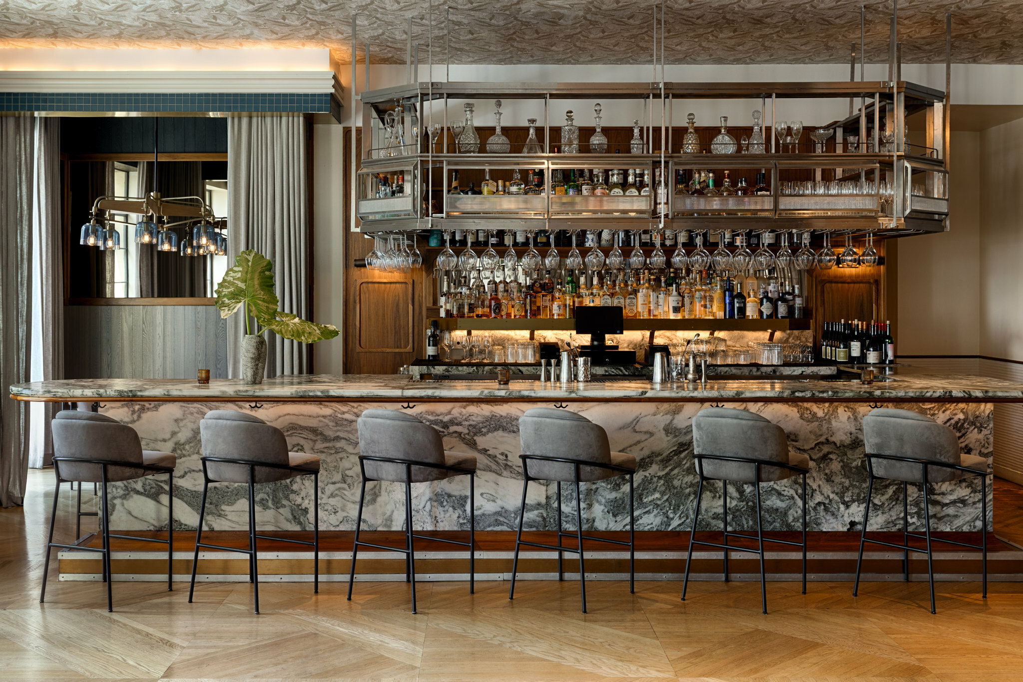 Фото Kimpton La Peer Hotel