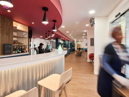 Гостиница Ibis Paris Poissy в Сене-Жермене-ан-Ле