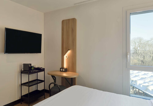 Гостиница B And B Hotel Paris Meudon Velizy в Медоне