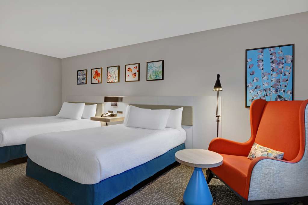 Фото Hilton Garden Inn Jacksonville Jtb/deerwood Park