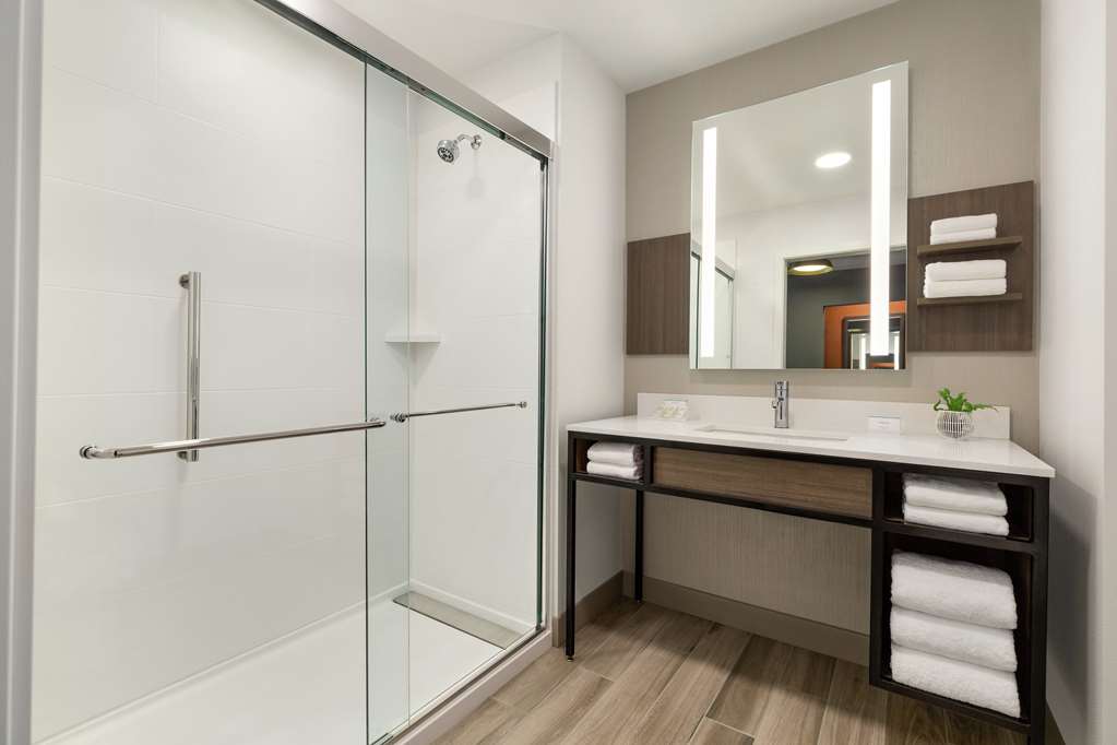 Фото Hilton Garden Inn Seattle Airport