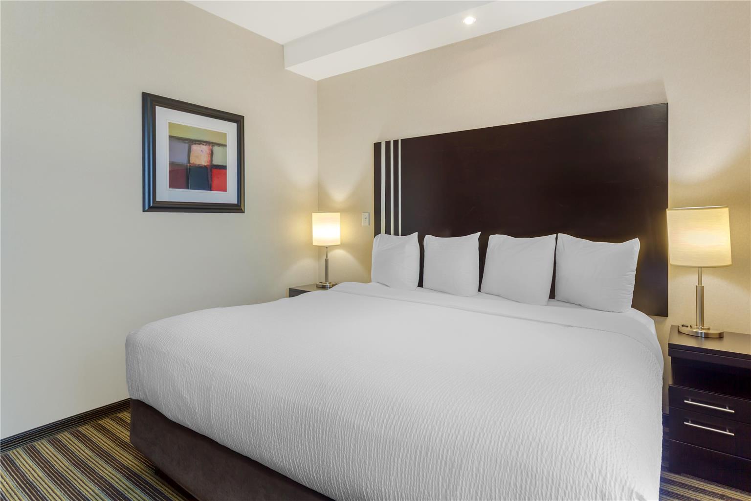 Фото Best Western Plus Sherwood Park