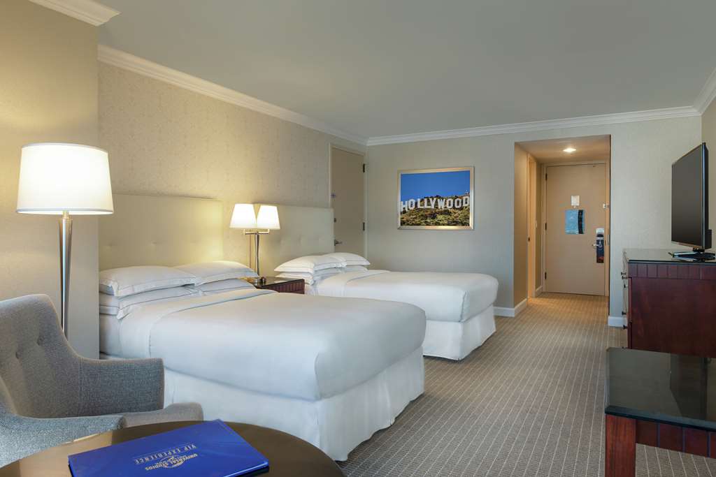Фото Hilton Los Angeles/Universal City