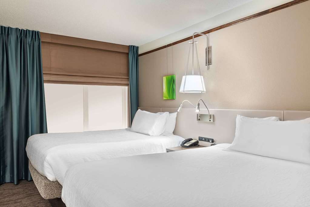 Фото Hilton Garden Inn Wilmington Mayfaire Town Center