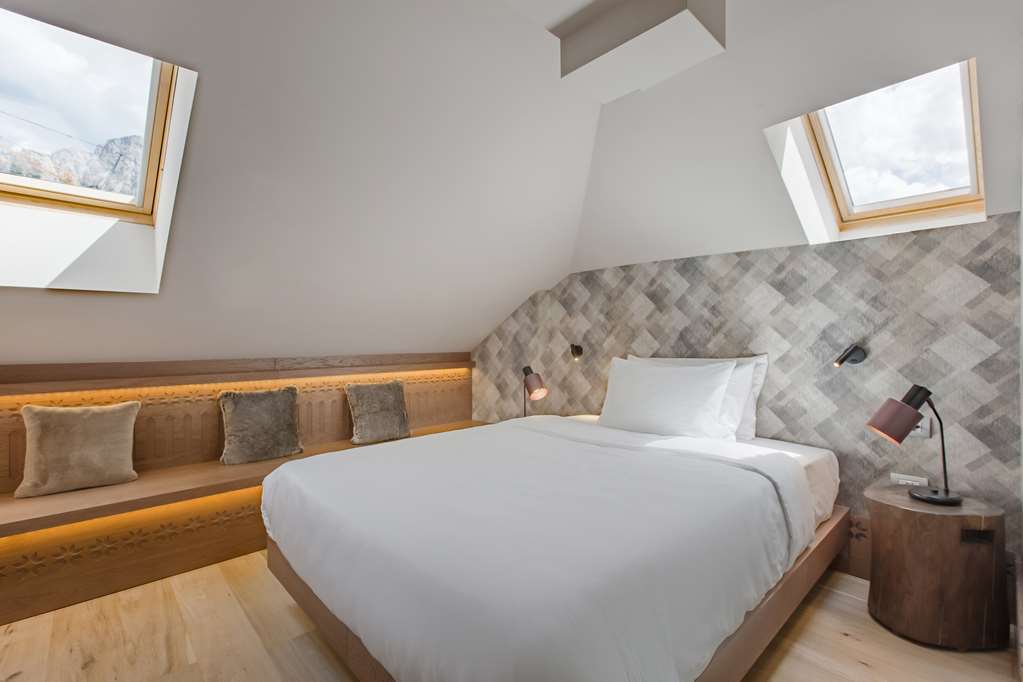 Фото Grand Hotel Savoia Cortina d'Ampezzo, A Radisson Collection Hotel