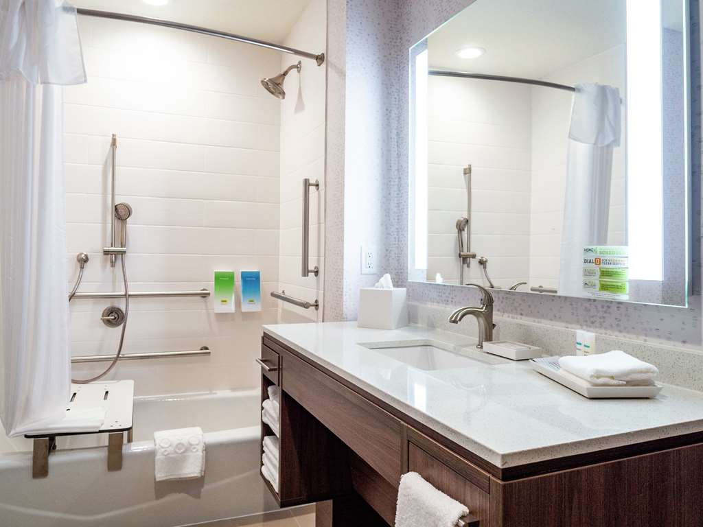 Фото Home2 Suites by Hilton Oklahoma City Nw Expressway
