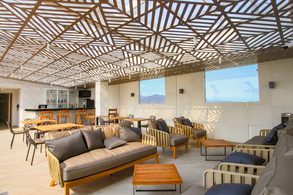 Фото Hilton Garden Inn Santa Marta