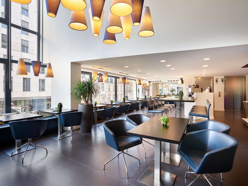 Фото Park Inn by Radisson Luxembourg City