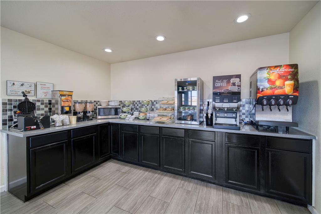 Фото SureStay Hotel by Best Western Williams