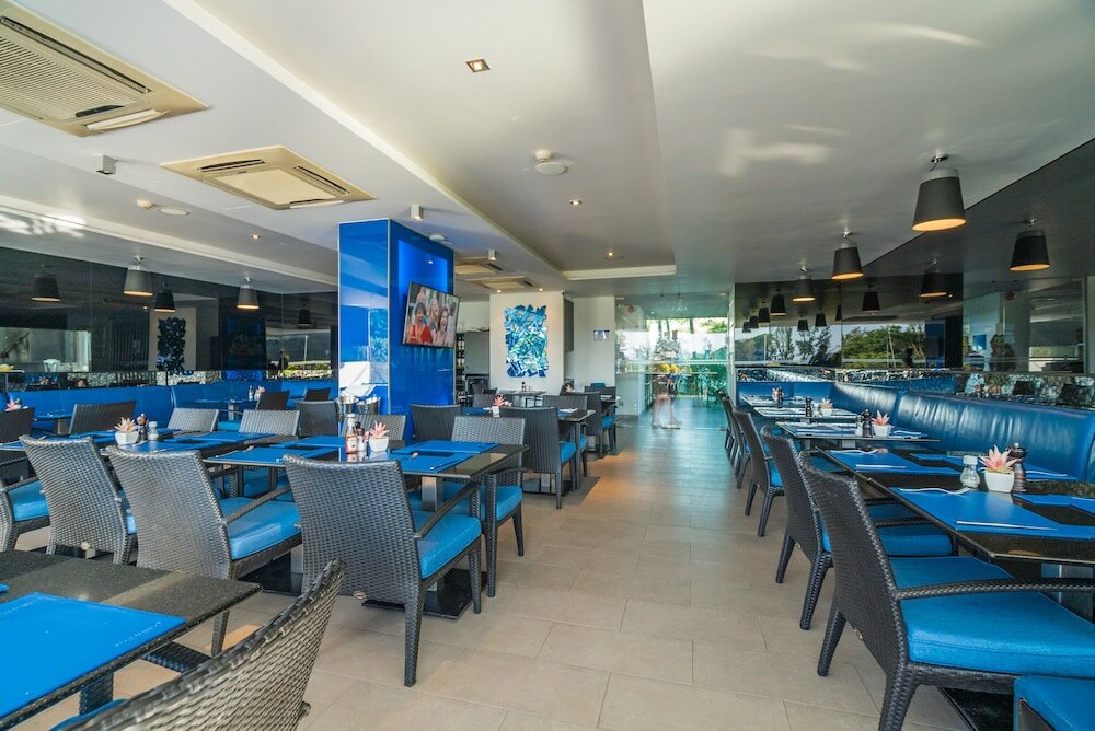 Фото Absolute Twin Sands Resort & SPA