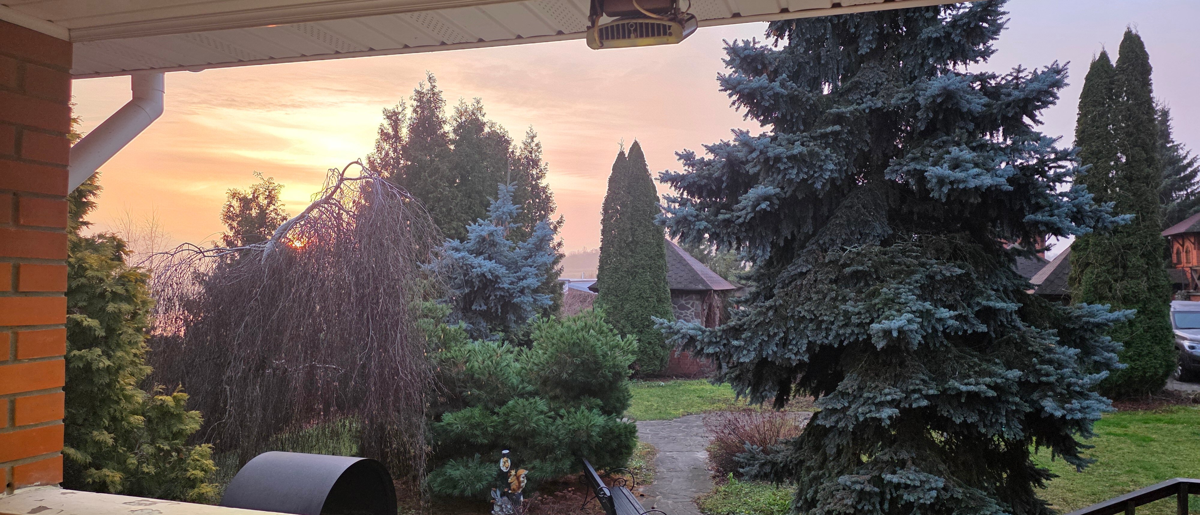 Фото River House