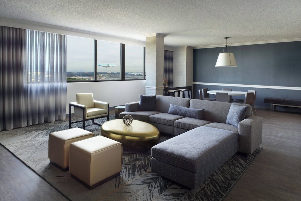 Фото Atlanta Airport Marriott