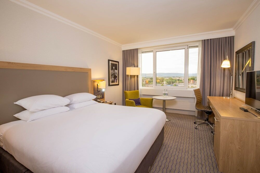 Фото Clayton Hotel Burlington Road