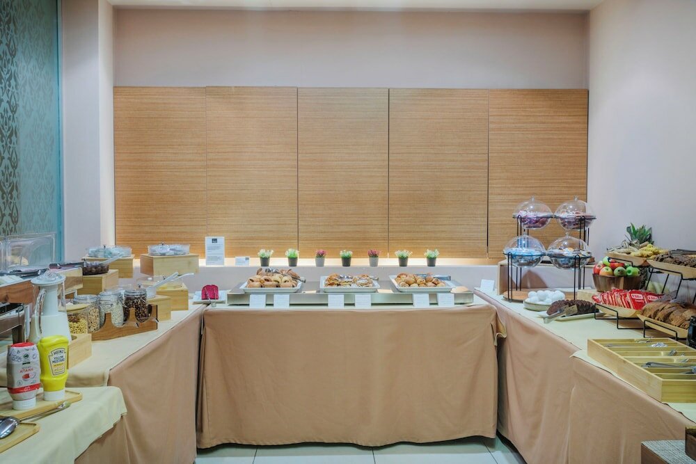 Фото Pefka Hotel