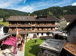 Hotel Alpenstolz