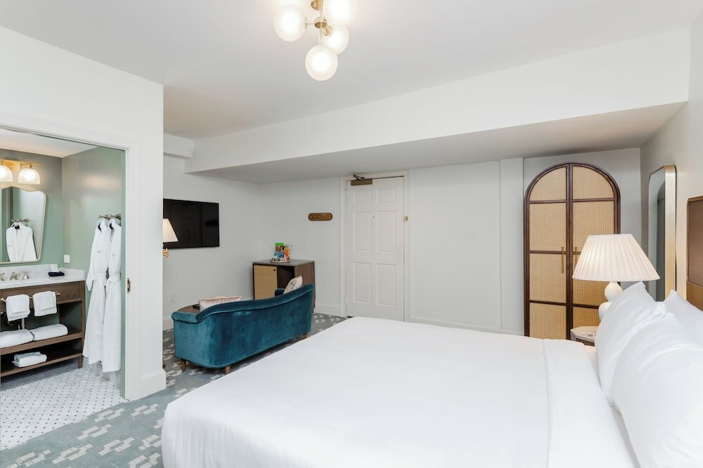 Фото Artmore Hotel - Midtown