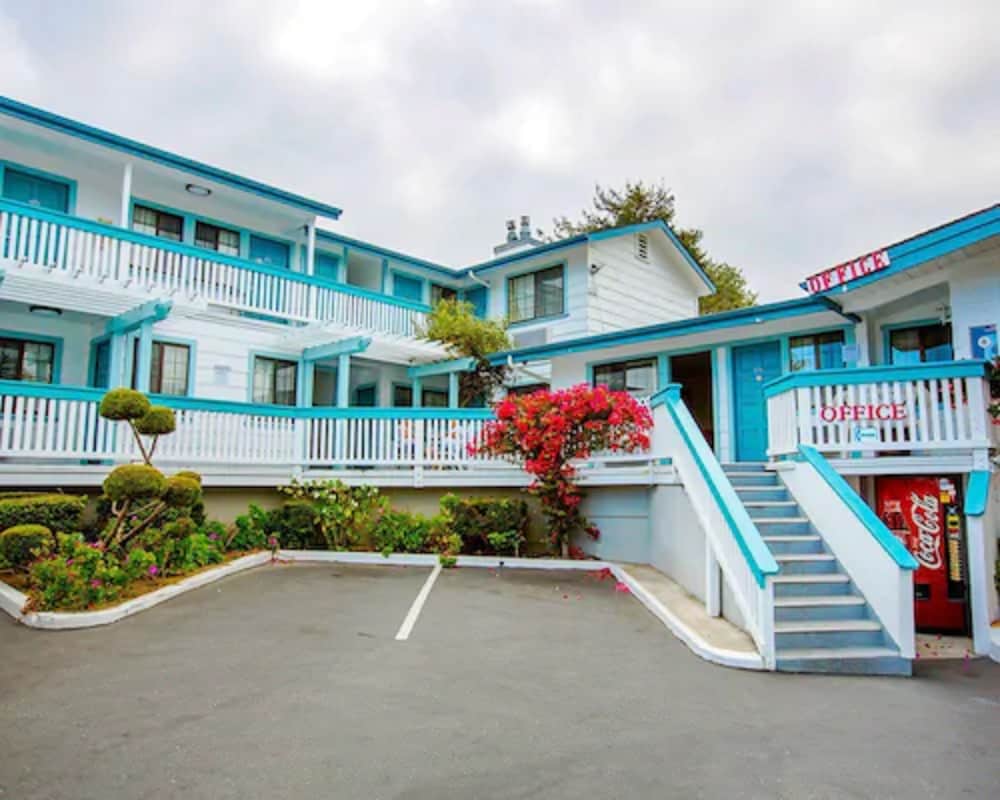 Фото Arbor Inn Monterey
