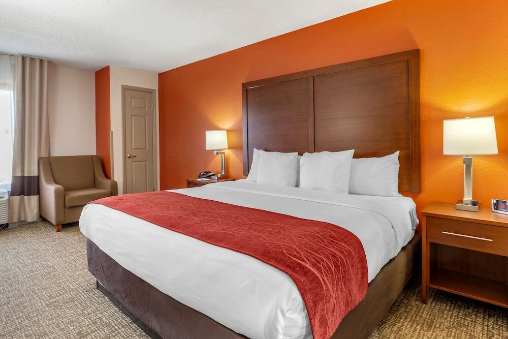 Фото Comfort Inn Greensboro - Kernersville