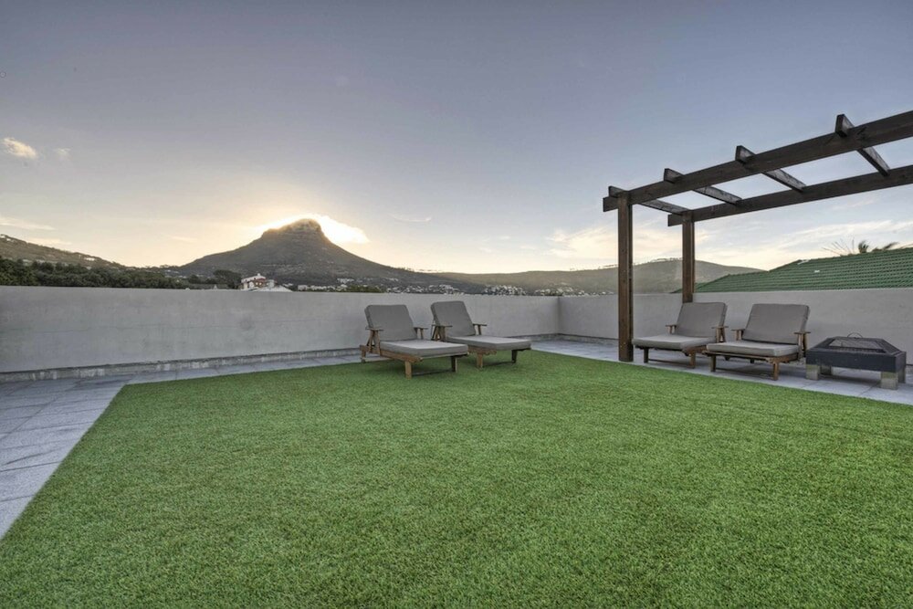 Фото The Three Boutique Hotel