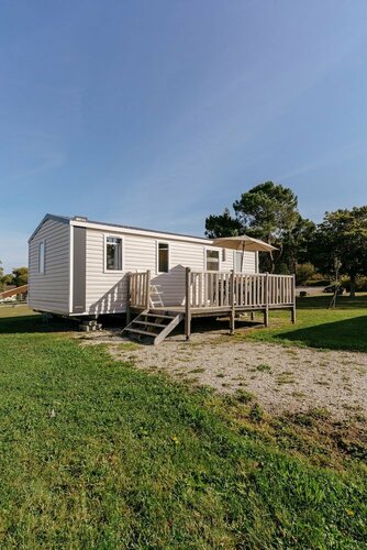 Гостиница Vvf Villages Argol в Шатолене