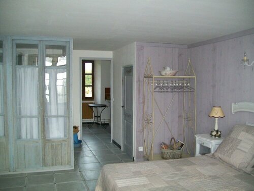 Гостиница Chambre d'hôtes La Margotte в Форкалькье