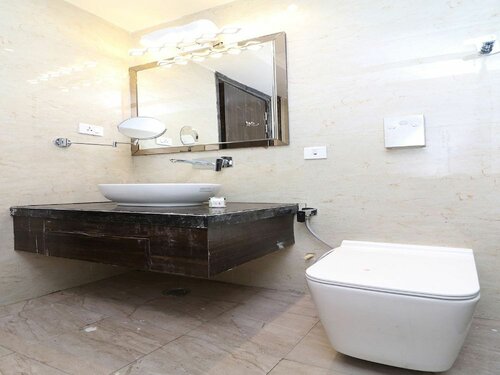 Гостиница Oyo 24608 Sanjay Galaxy Premium в Канпуре