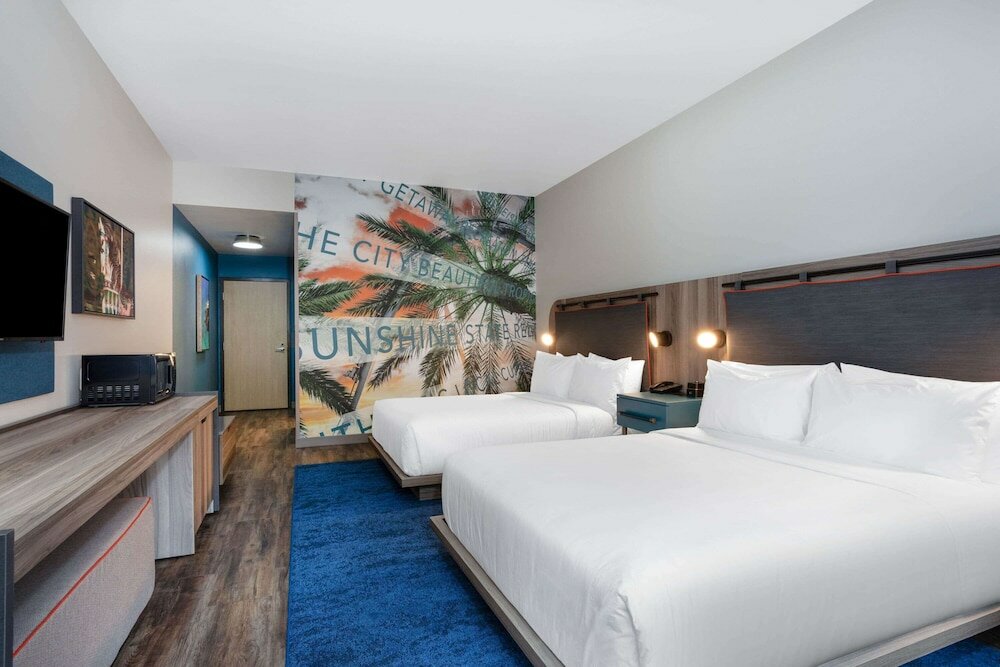 Фото Tryp by Wyndham Orlando