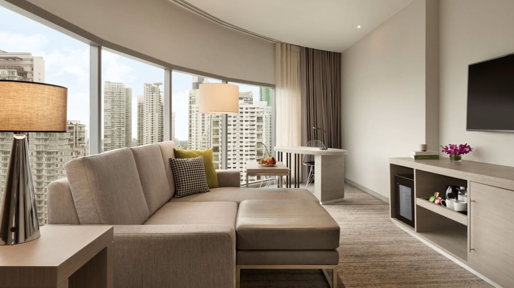 Фото Hyatt Place Bangkok Sukhumvit 24