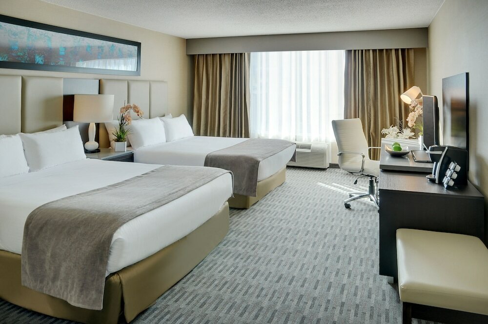 Фото Pomeroy Hotel & Conference Centre Grande Prairie