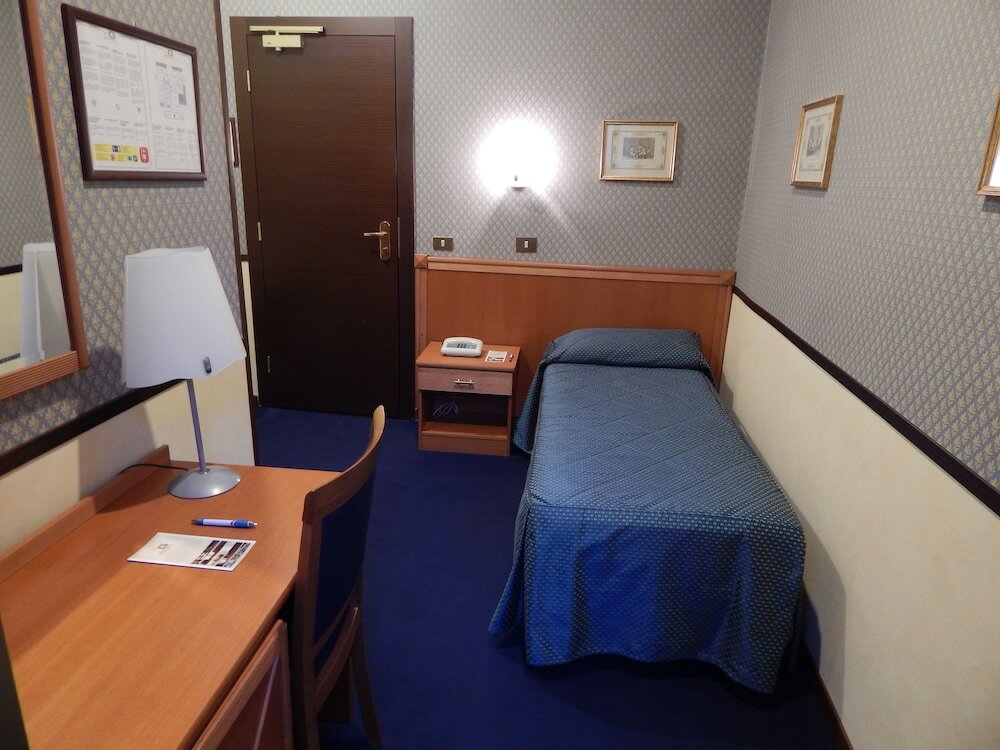 Фото Hotel Garda