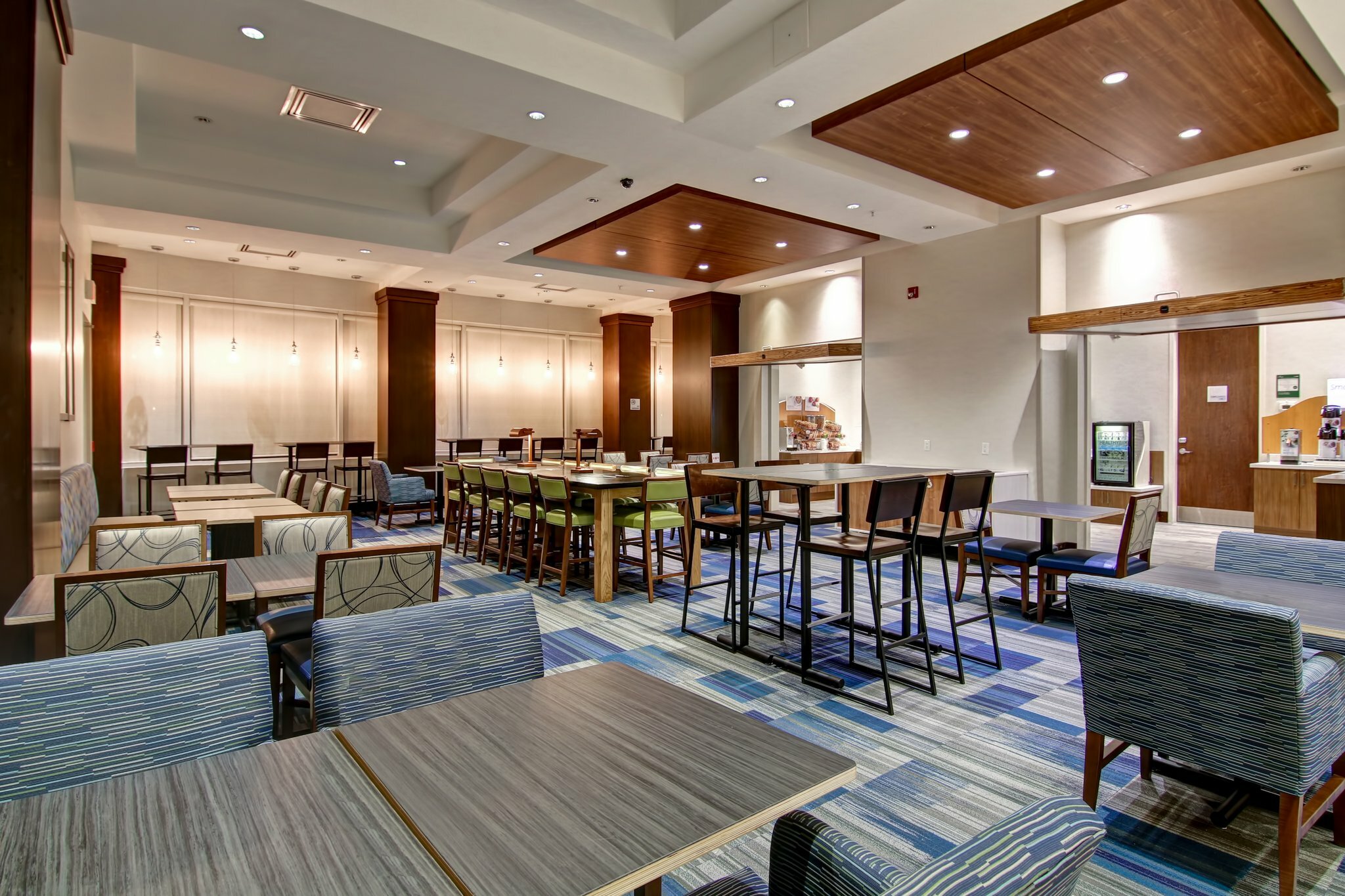 Фото Holiday Inn Express Hotel & Suites Toronto - Markham, an Ihg Hotel