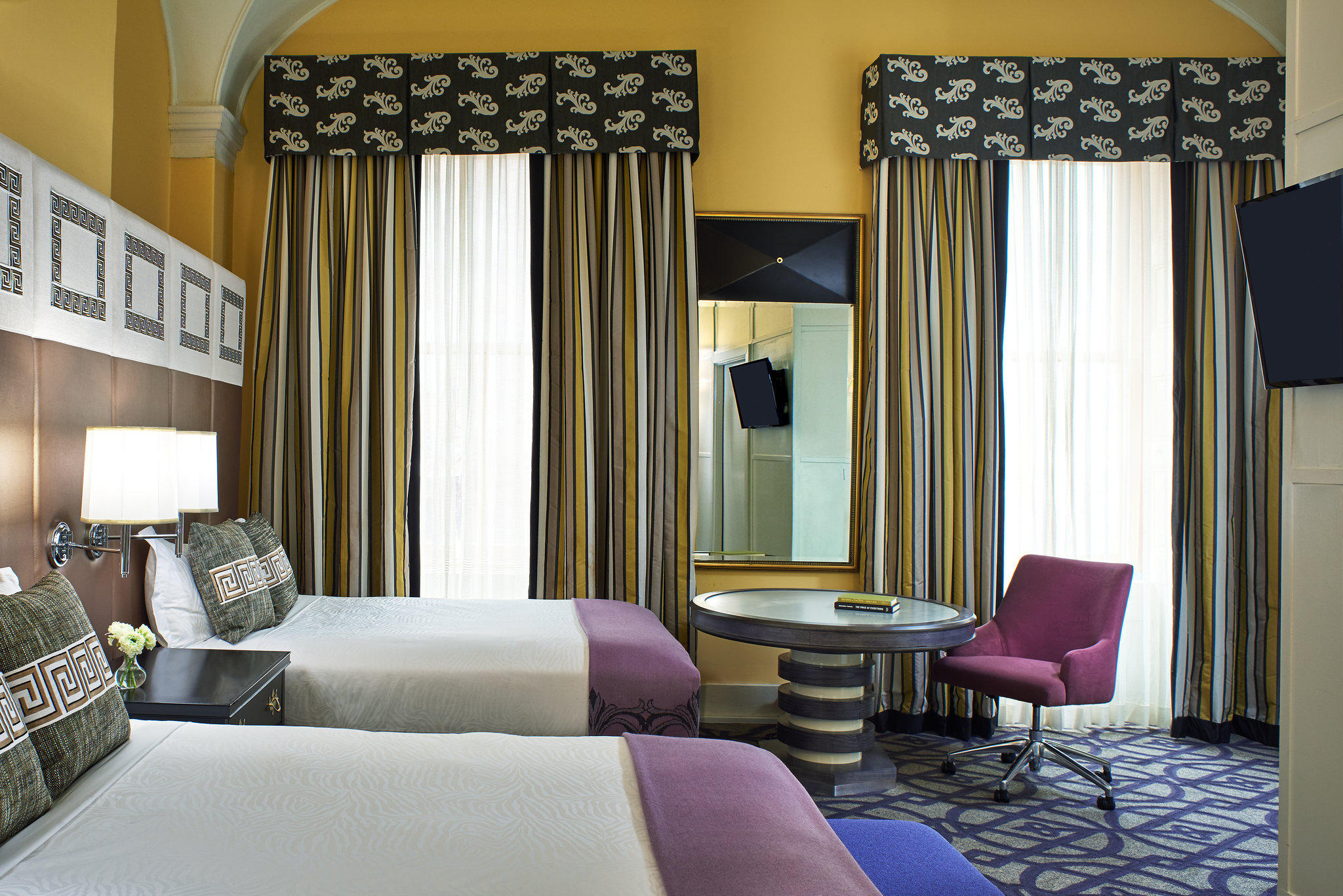 Фото Kimpton Hotel Monaco Washington Dc, an Ihg Hotel