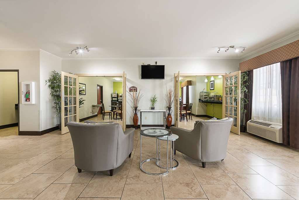 Фото Best Western Plus Deridder Inn & Suites
