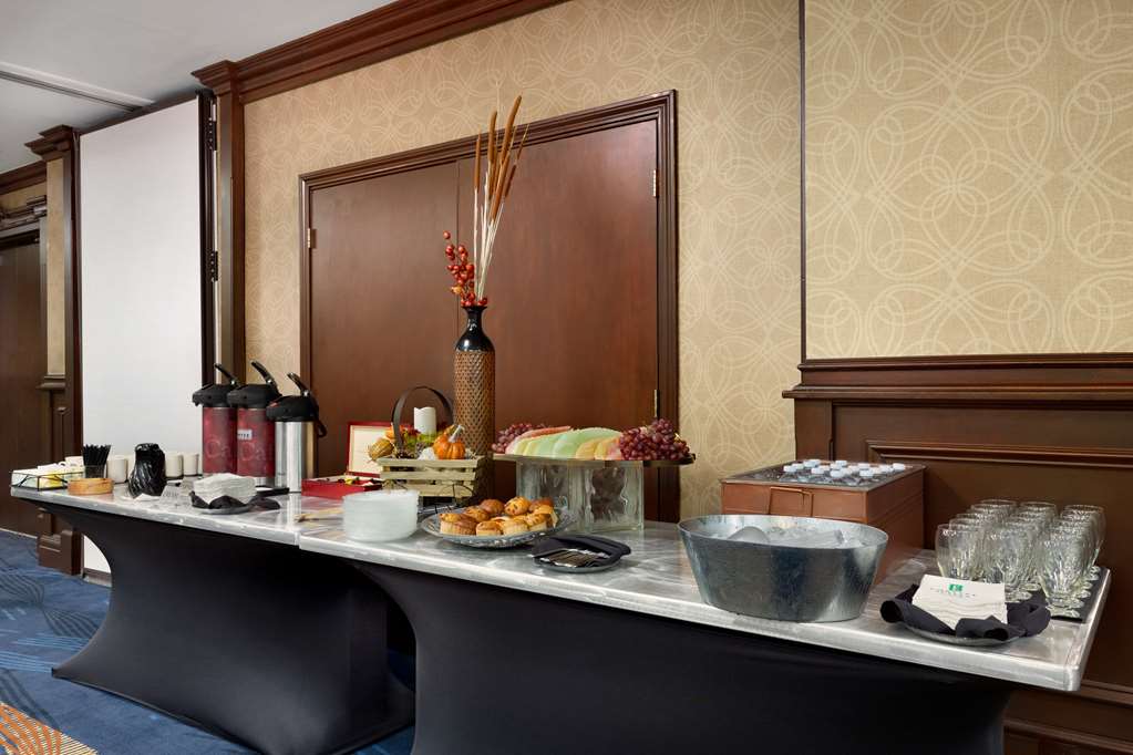 Фото Embassy Suites by Hilton Dallas Dfw Airport South
