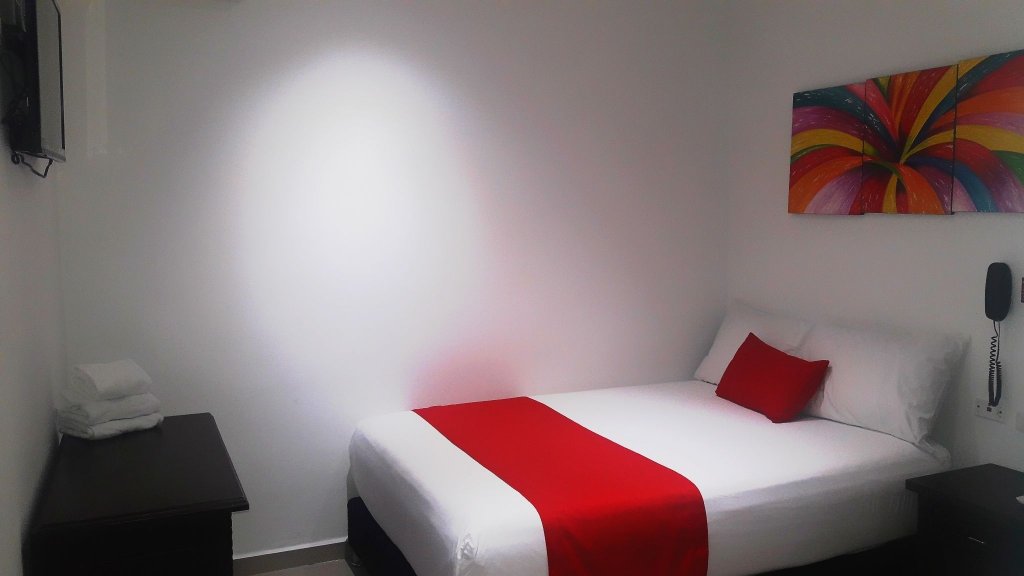 Фото Hotel Cafe Plaza